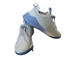 7.5 clove nursing shoes